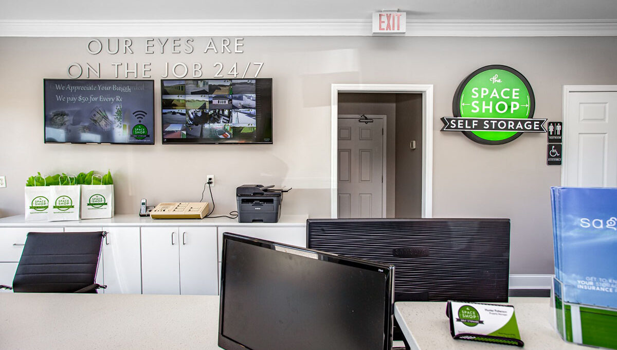 Self Storage Units in Greenville, SC on Woodruff Rd. Space Shop