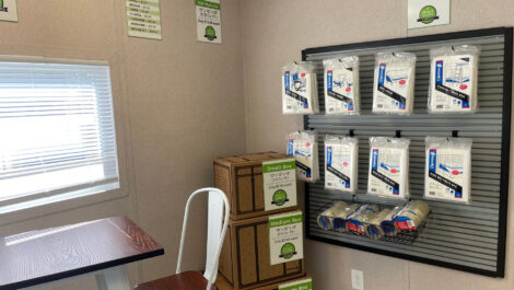 Space Shop Self Storage - Douglasville Plaza